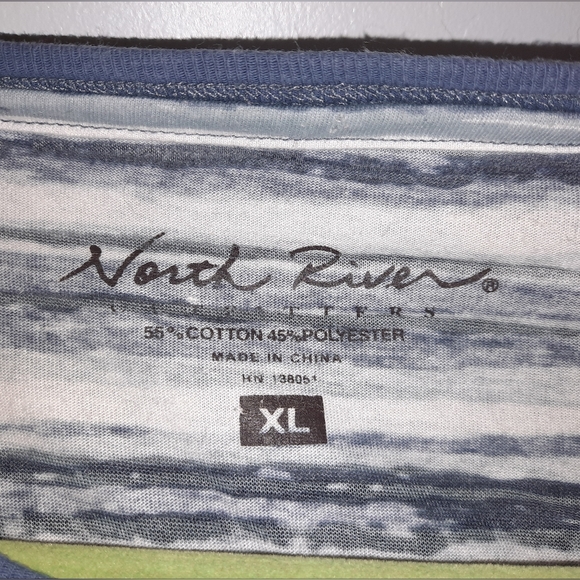 North River size XL long sleeve top blues/grays excellent used condition - Picture 3 of 5
